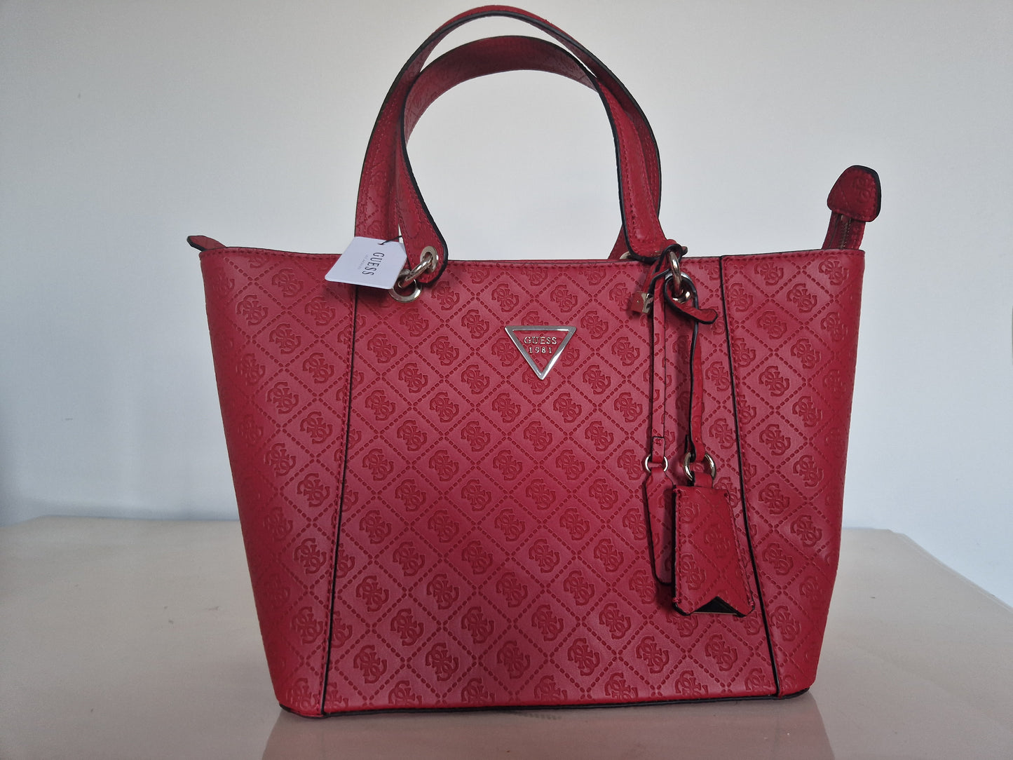 Das Must-have des Sommers, GUESSBAG, rot